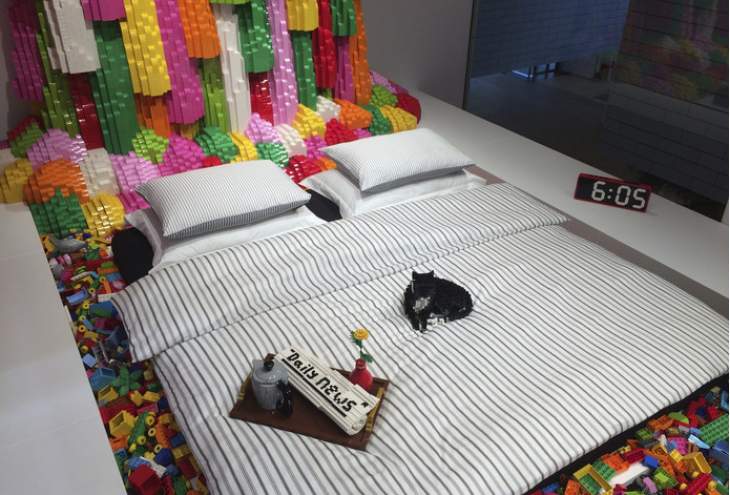 Nachtje slapen in het enige Lego-huis? Airbnb maakt het mogelijk